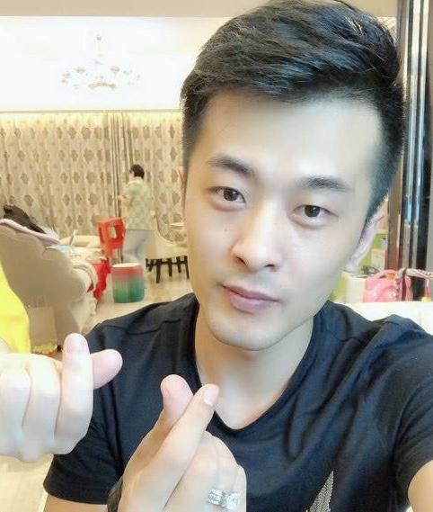 网红刘川个人资料,从网红到影响力人物，揭秘他的成长之路