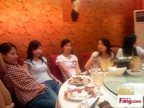 小聚照片,定格美好瞬间