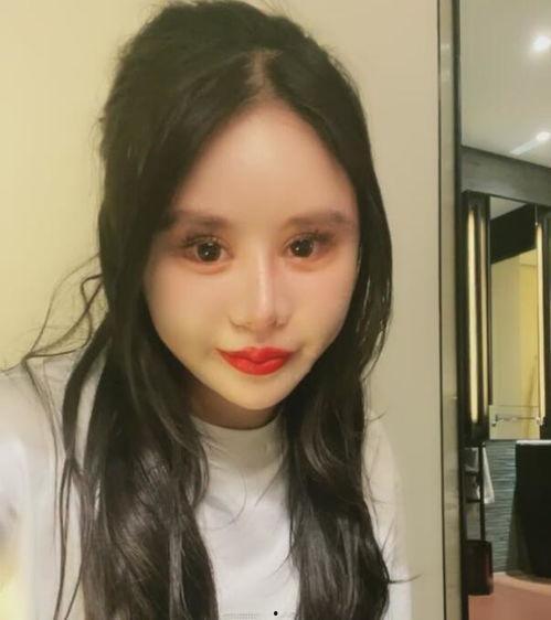 小网红哈琳图片